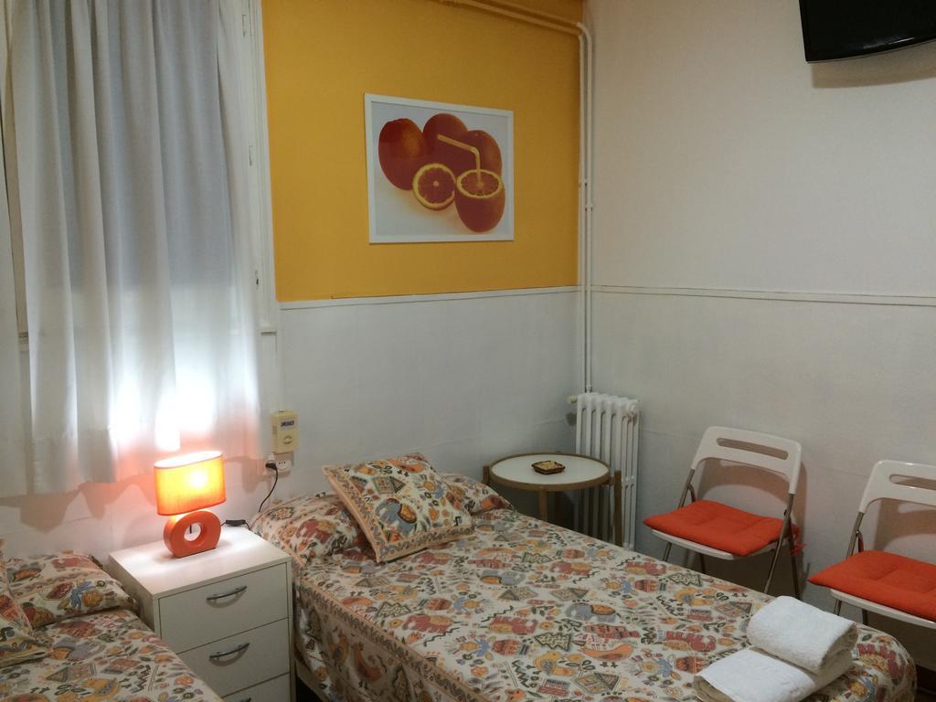 Hostal Valls Barcelone Chambre photo