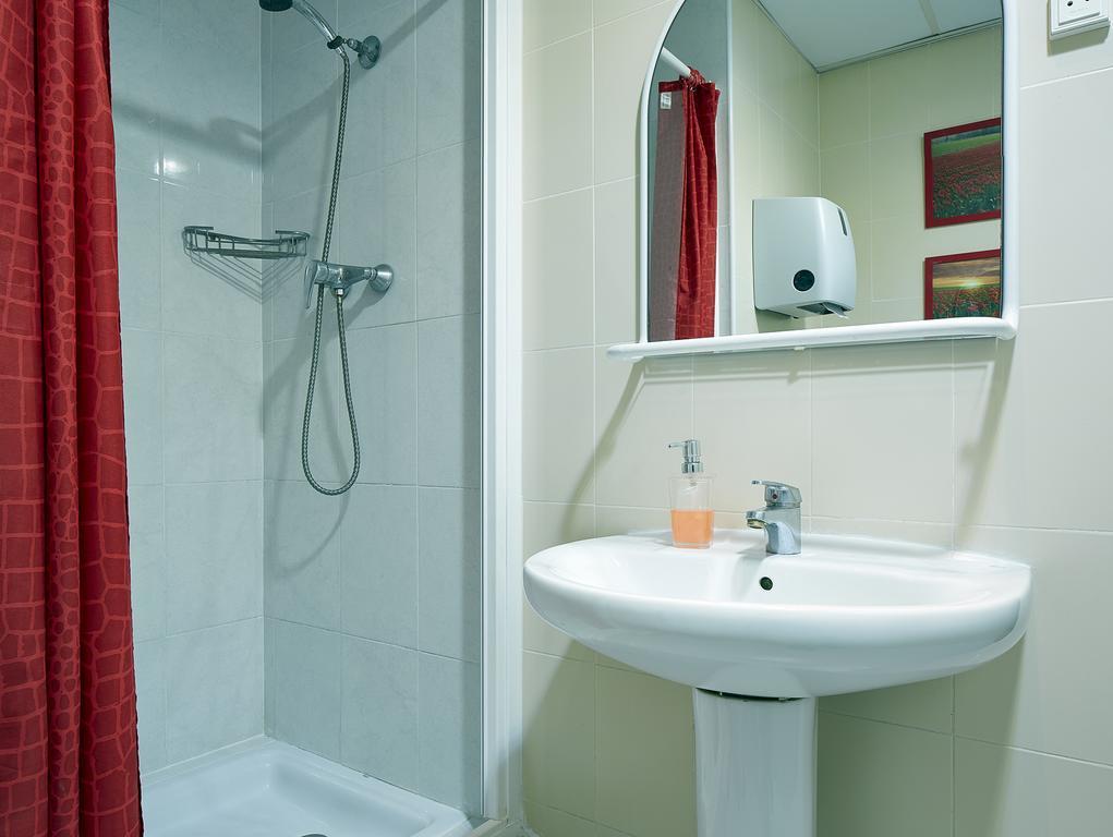 Hostal Valls Barcelone Extérieur photo